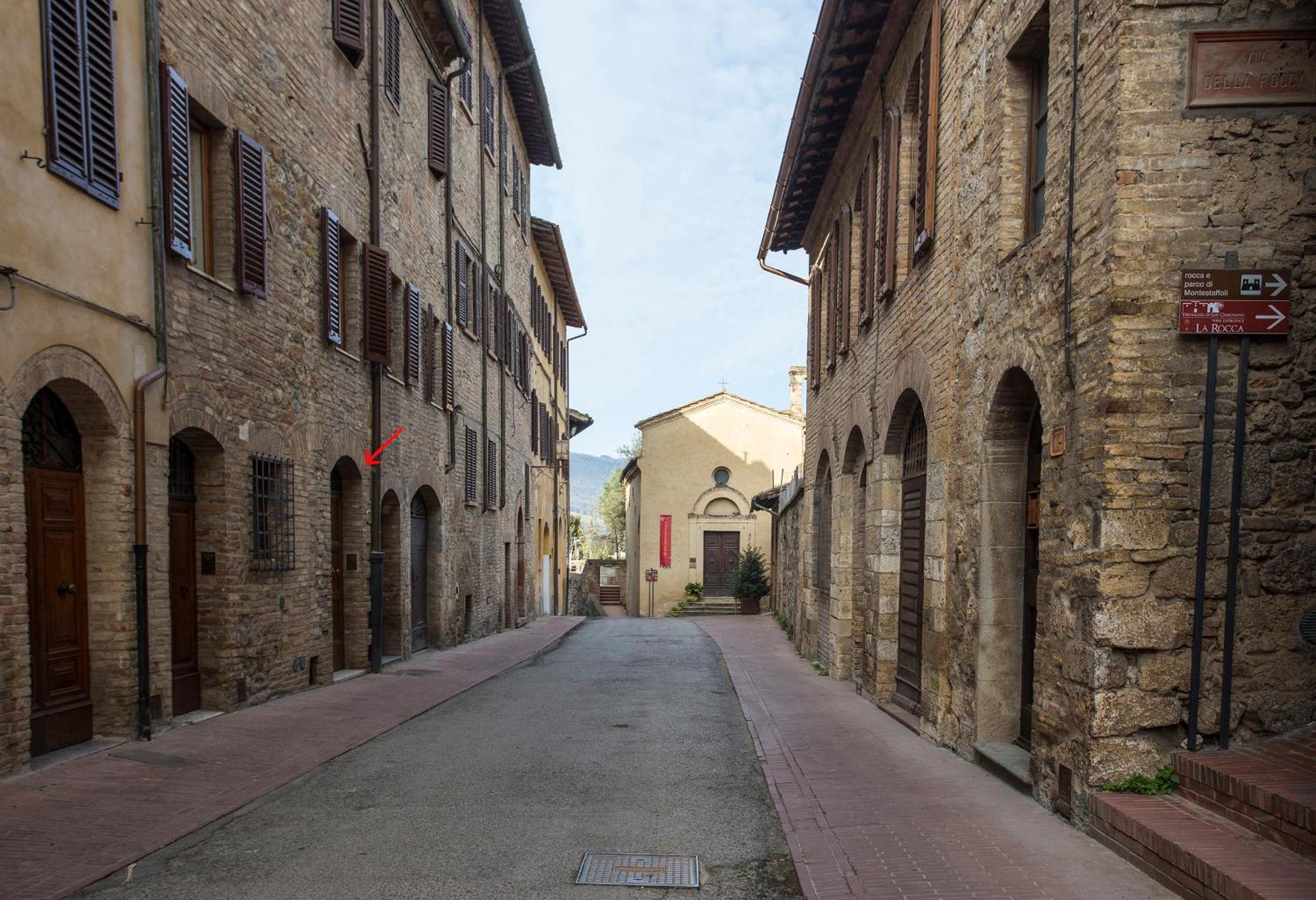Appartamento Le Palme Con Terrazze In Centro San Gimignano Exterior photo
